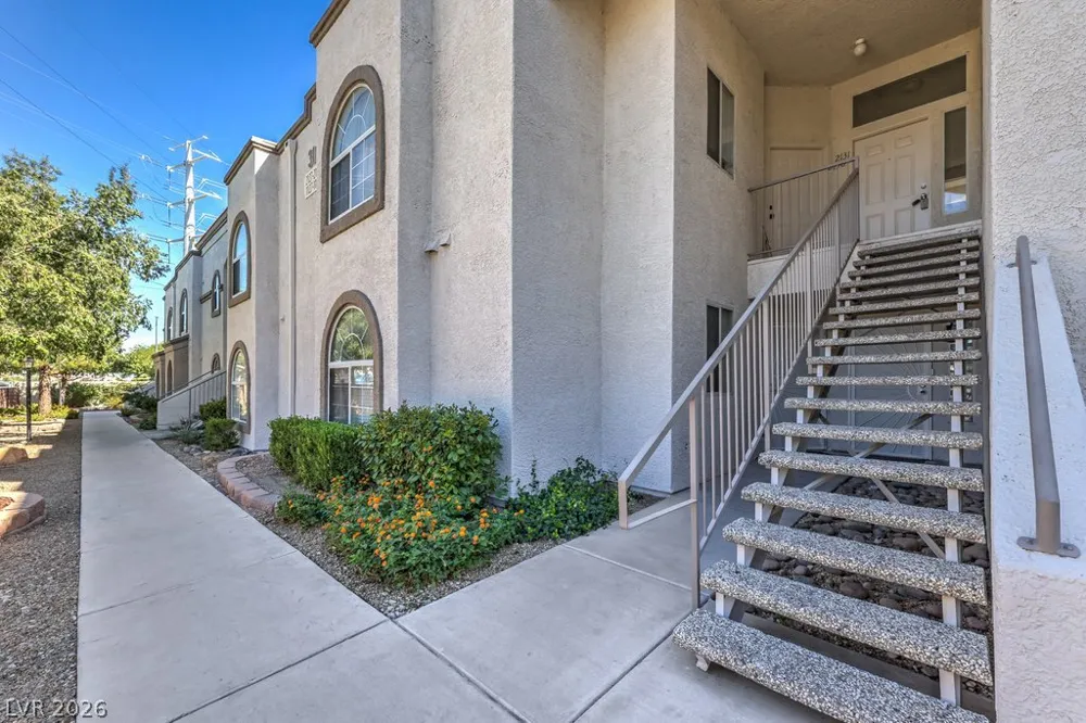 3125 Buffalo Drive #2131 Las Vegas, NV 89128