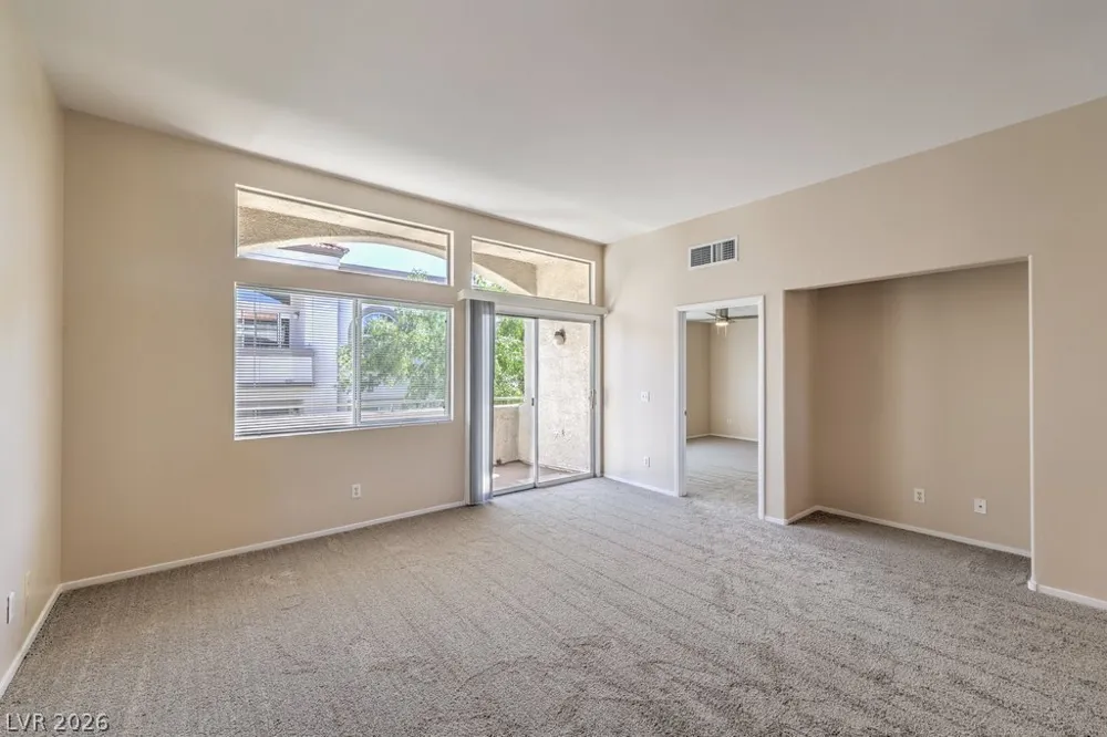 3125 Buffalo Drive #2131 Las Vegas, NV 89128