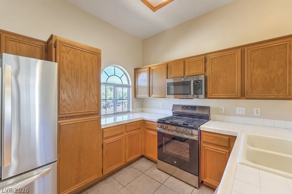 3125 Buffalo Drive #2131 Las Vegas, NV 89128