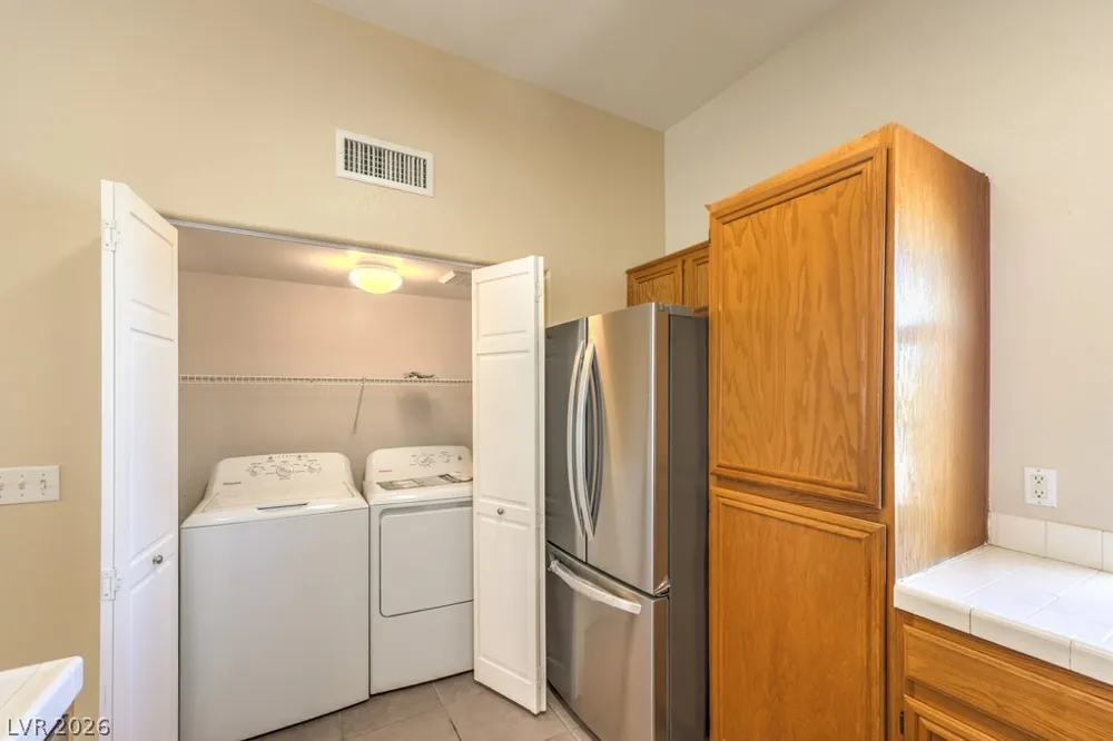 3125 Buffalo Drive #2131 Las Vegas, NV 89128