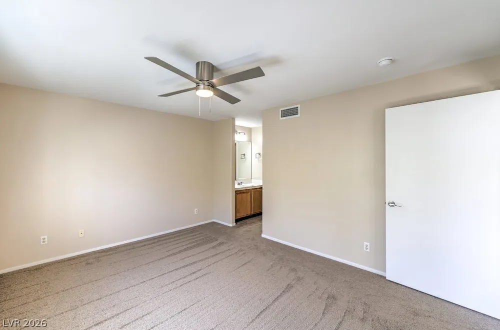 3125 Buffalo Drive #2131 Las Vegas, NV 89128