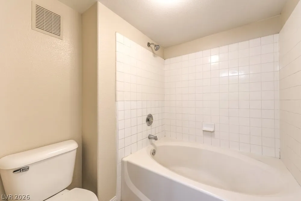 3125 Buffalo Drive #2131 Las Vegas, NV 89128