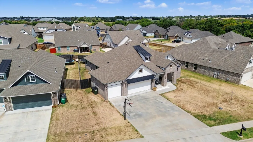 13009 E 119th Street Collinsville, OK 74021