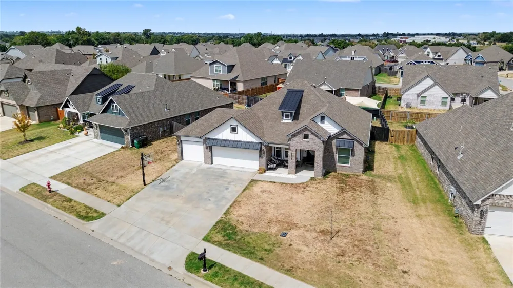 13009 E 119th Street Collinsville, OK 74021