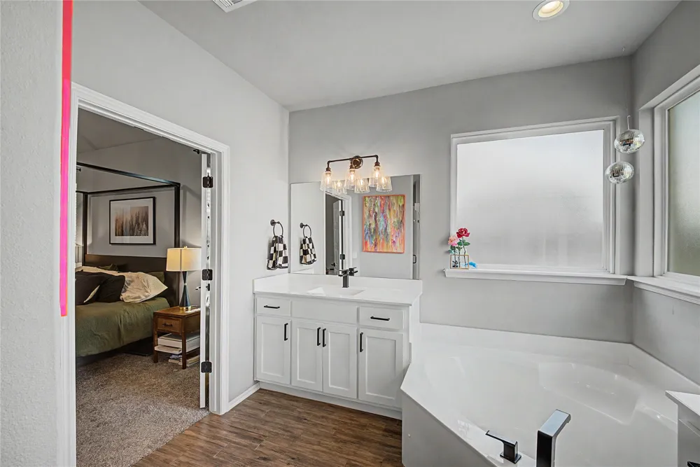 13009 E 119th Street Collinsville, OK 74021