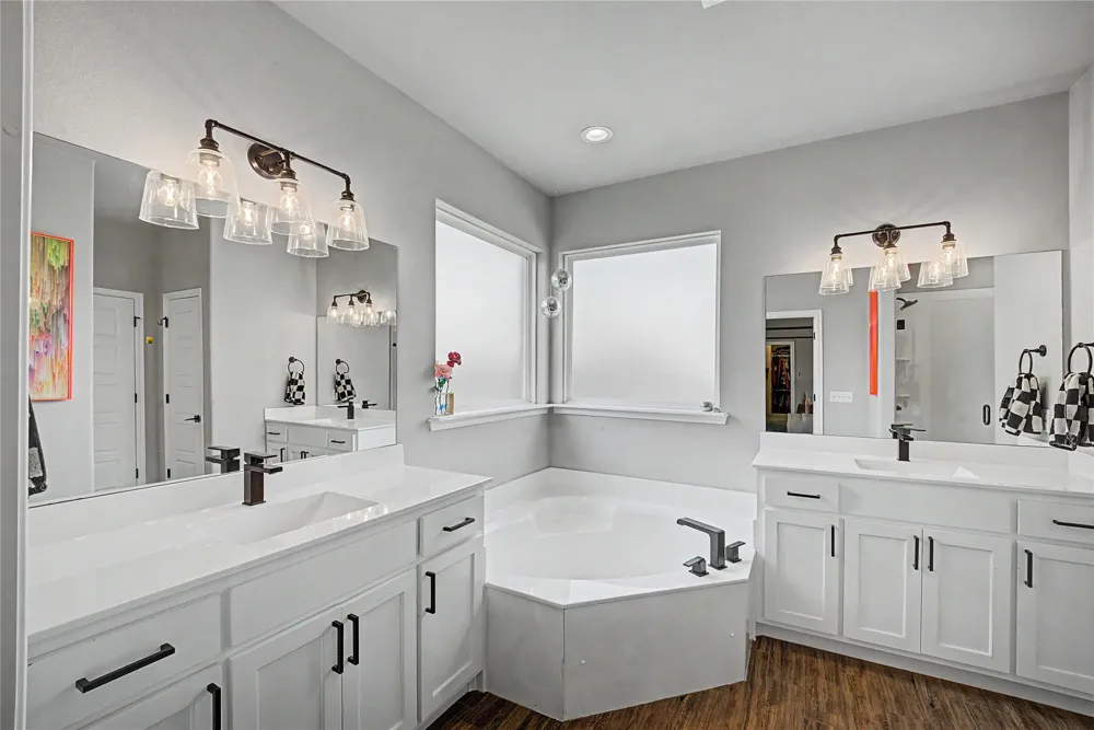 13009 E 119th Street Collinsville, OK 74021