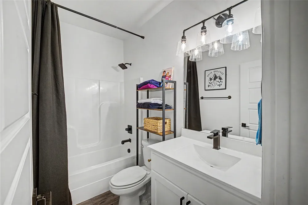 13009 E 119th Street Collinsville, OK 74021