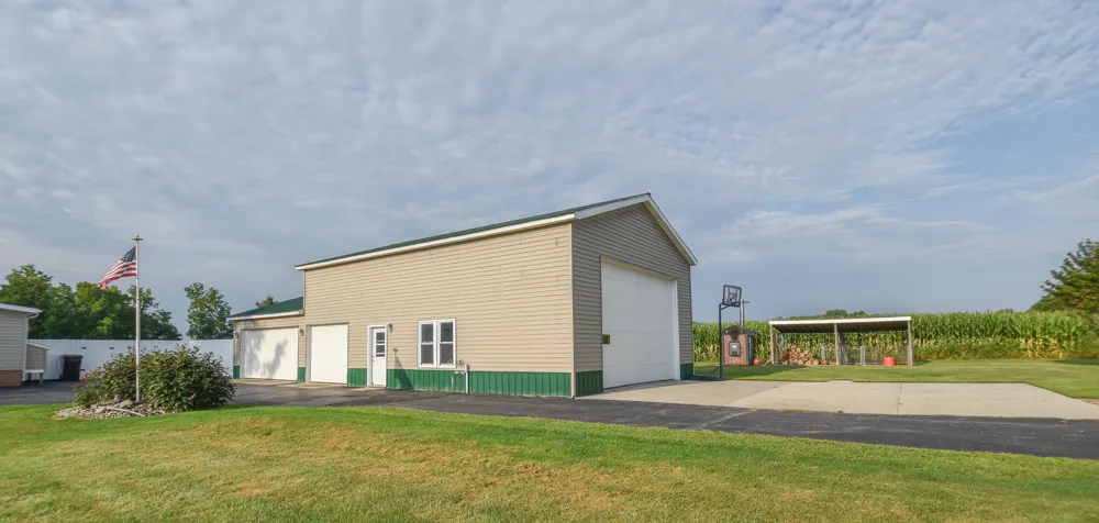 228 S Centennial Road Ovid Township, MI 49036