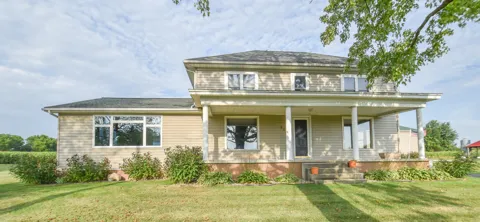 228 S Centennial Road