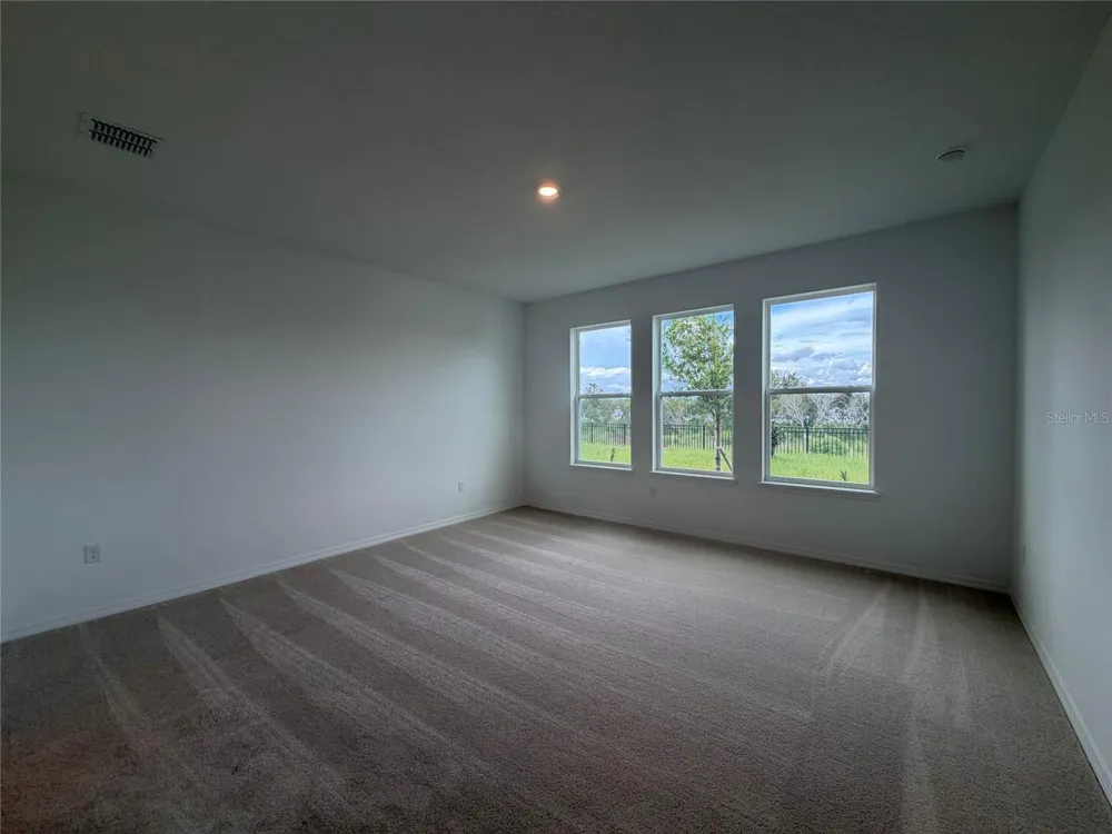 19350 LOCHSIDE LANE Mount Dora, FL 32757