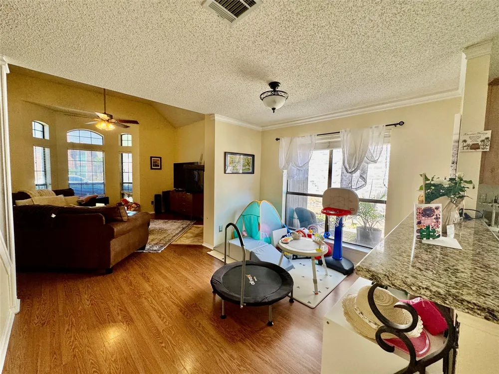 421 Leisure Lane Coppell, TX 75019