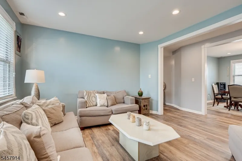 1331 Center St Union, NJ 07083
