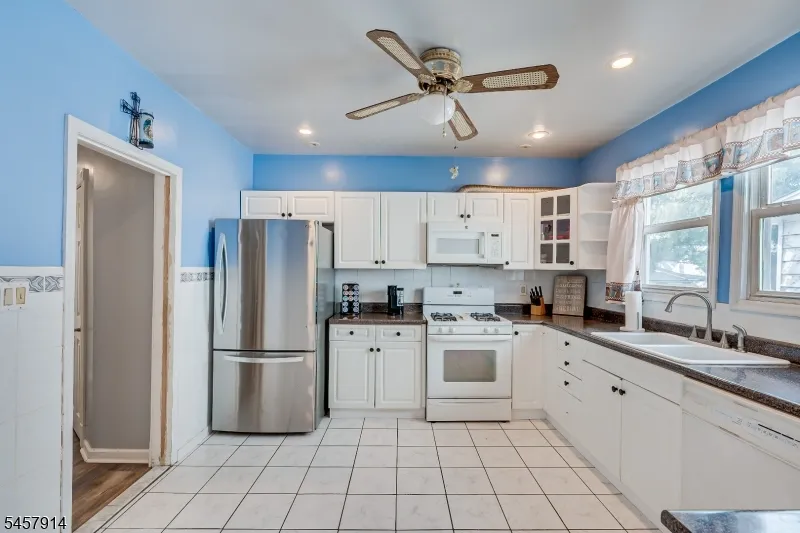 1331 Center St Union, NJ 07083