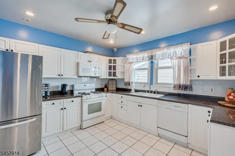 1331 Center St Union, NJ 07083