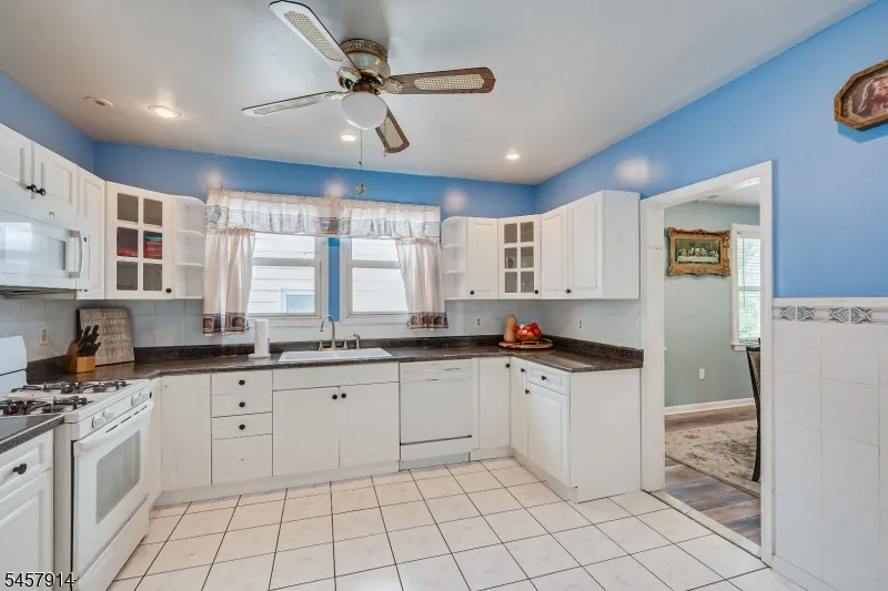 1331 Center St Union, NJ 07083