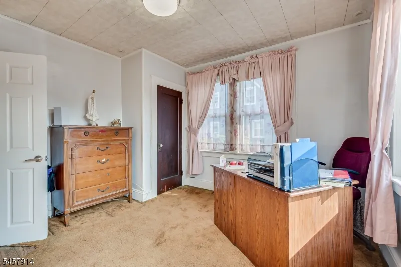 1331 Center St Union, NJ 07083