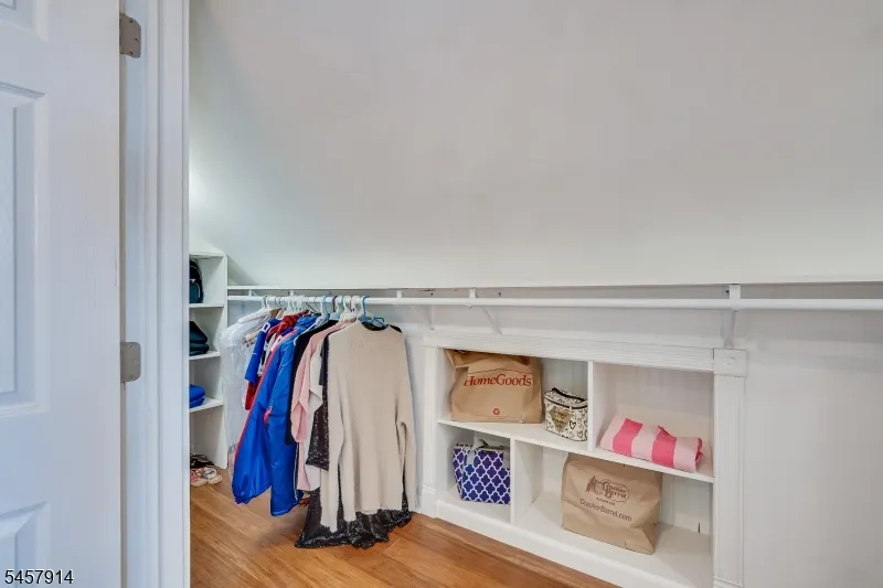 1331 Center St Union, NJ 07083