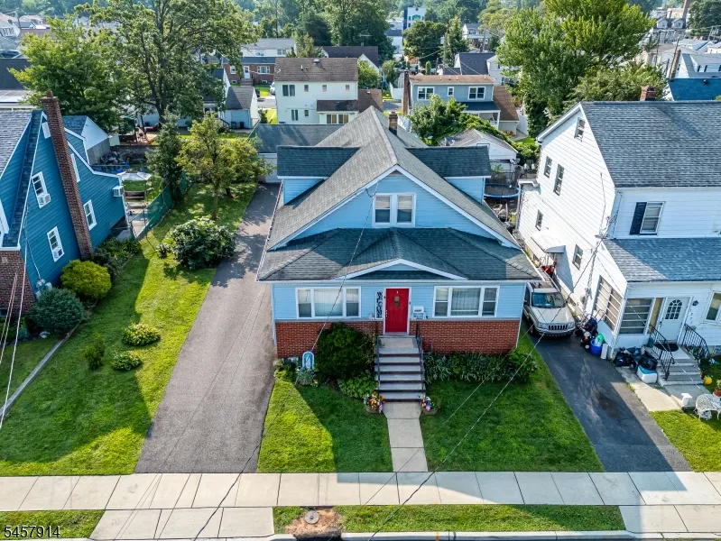 1331 Center St Union, NJ 07083