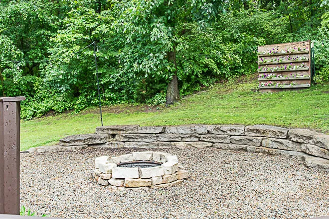 25 Christian Road Battle Creek, MI 49014