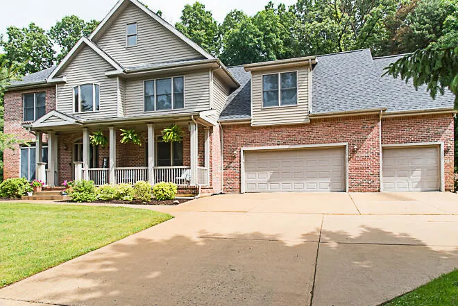 25 Christian Road Battle Creek, MI 49014