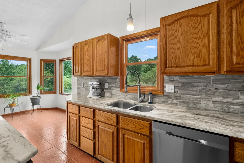 50360 29 1/2 STREET Paw Paw, MI 49079