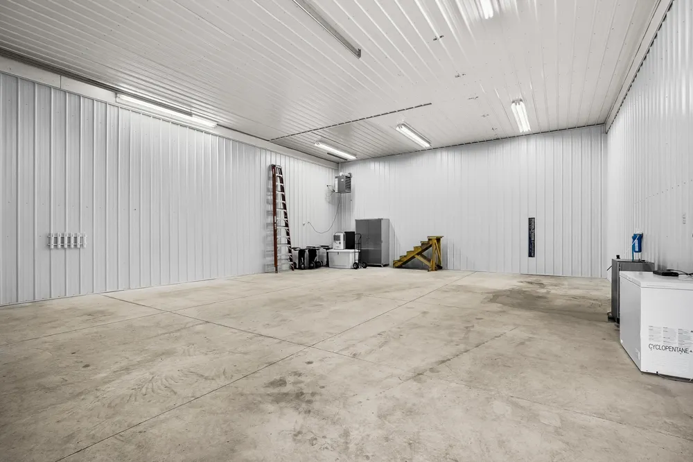 50360 29 1/2 STREET Paw Paw, MI 49079