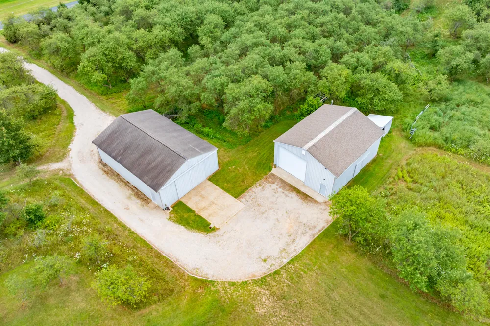 50360 29 1/2 STREET Paw Paw, MI 49079