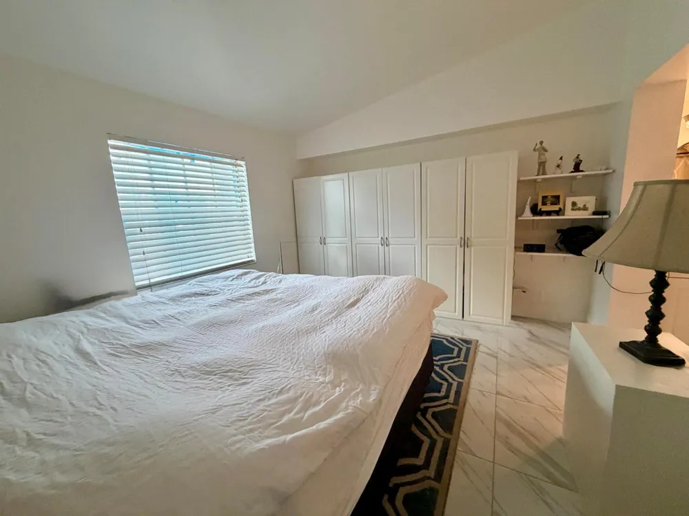 1105 Lake Shore Drive #104 Lake Park, FL 33403