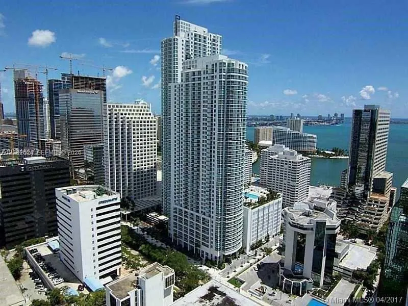 951 Brickell Ave #2509 Miami, FL 33131