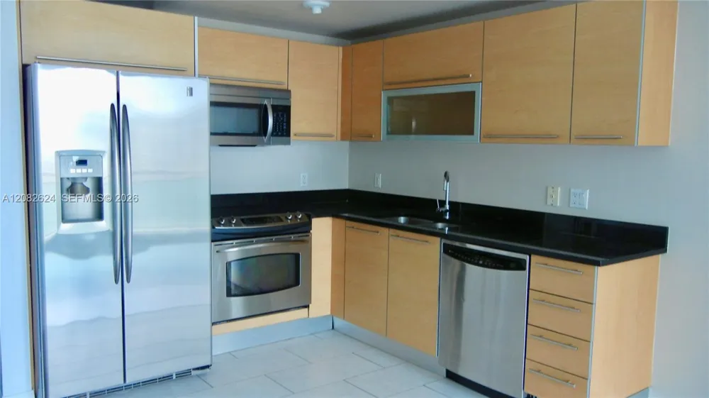 951 Brickell Ave #2509 Miami, FL 33131