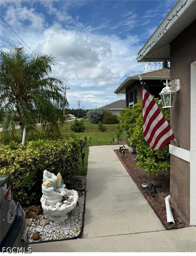 NE 7th Place Cape Coral, FL 33909