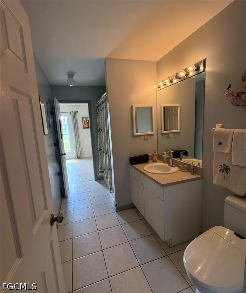 NE 7th Place Cape Coral, FL 33909