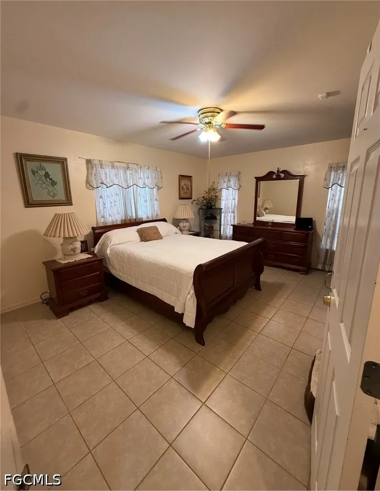 NE 7th Place Cape Coral, FL 33909