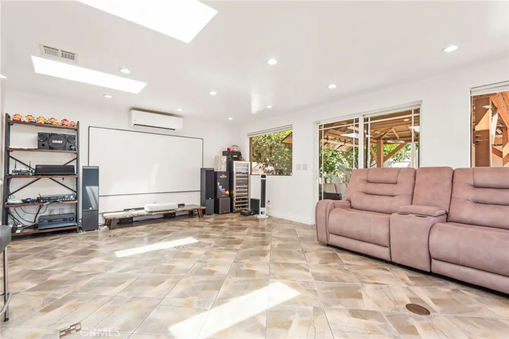 1740 Deerhaven Hacienda Heights, CA 91745
