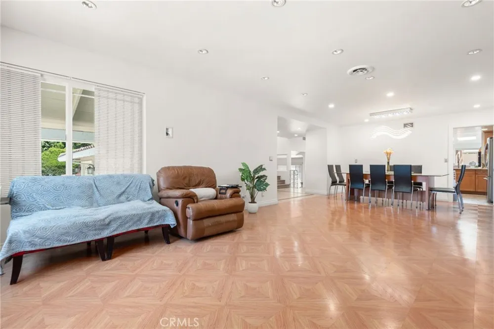 1740 Deerhaven Hacienda Heights, CA 91745