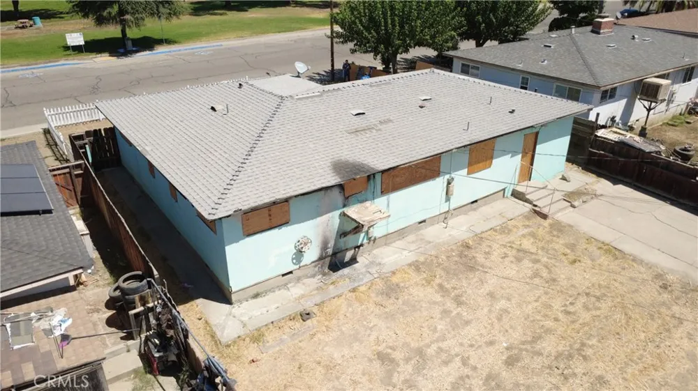 740 E Monterey Avenal, CA 93204