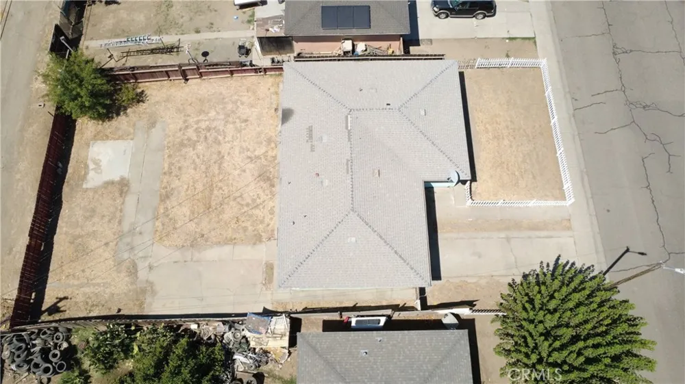 740 E Monterey Avenal, CA 93204