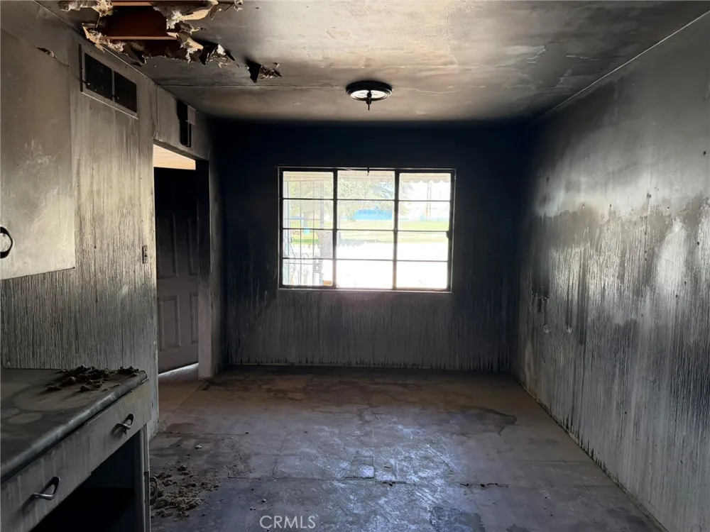 740 E Monterey Avenal, CA 93204