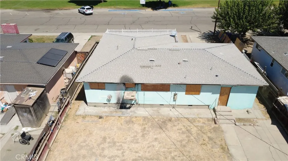 740 E Monterey Avenal, CA 93204