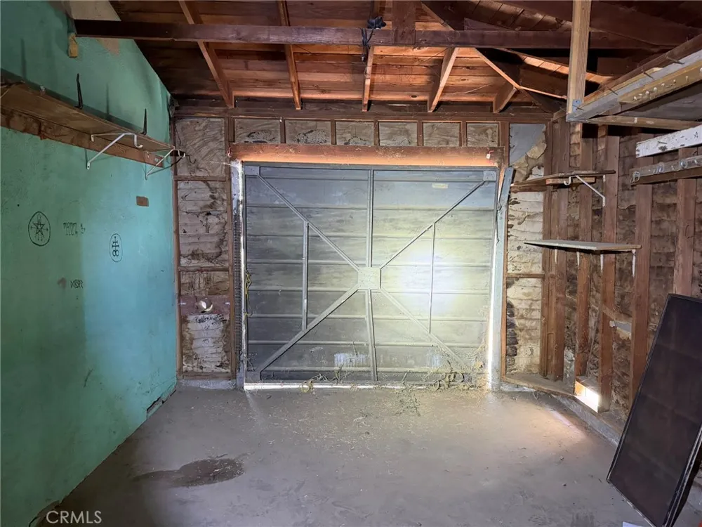 740 E Monterey Avenal, CA 93204
