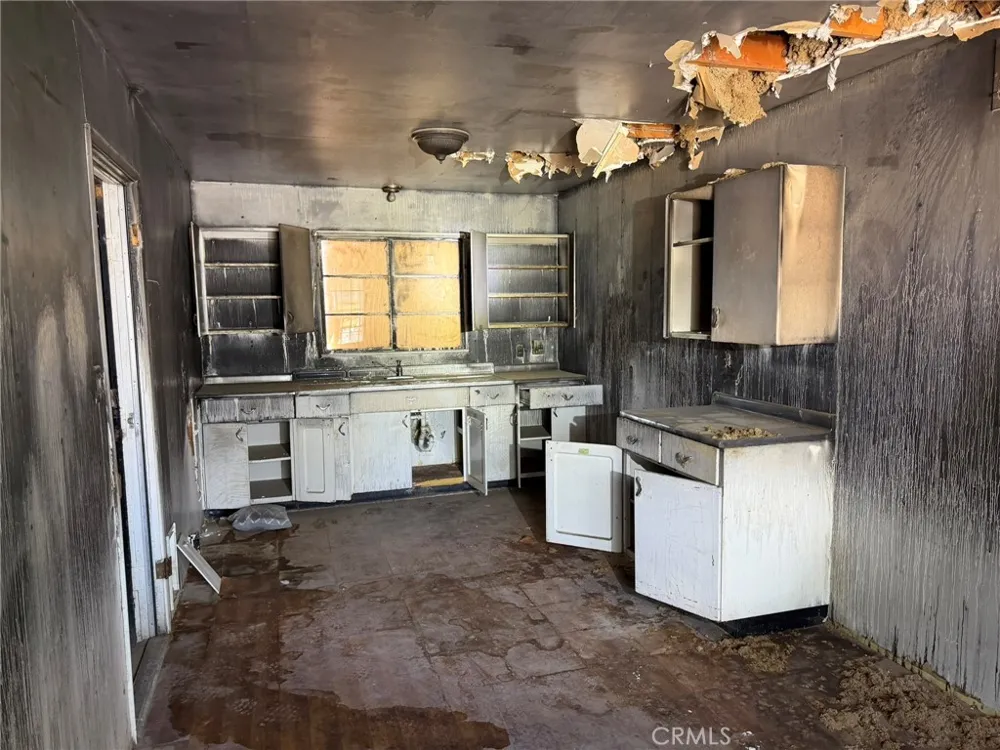 740 E Monterey Avenal, CA 93204