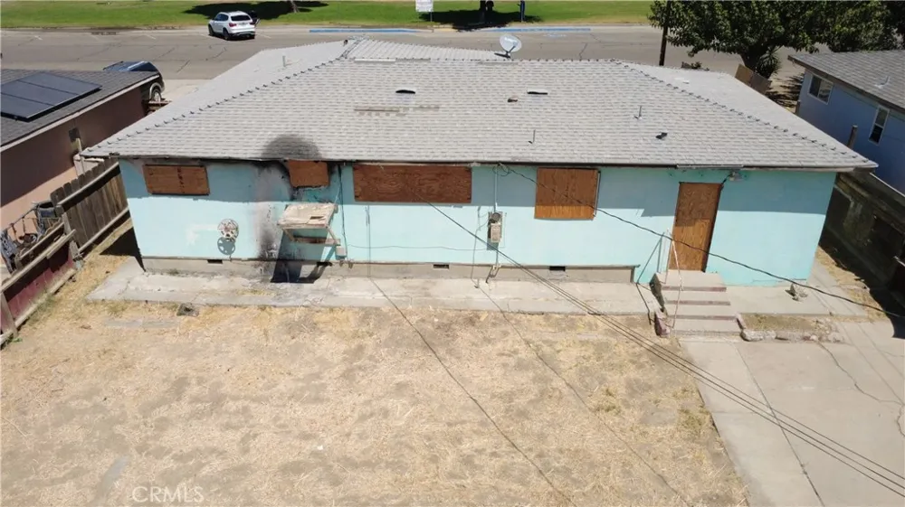 740 E Monterey Avenal, CA 93204