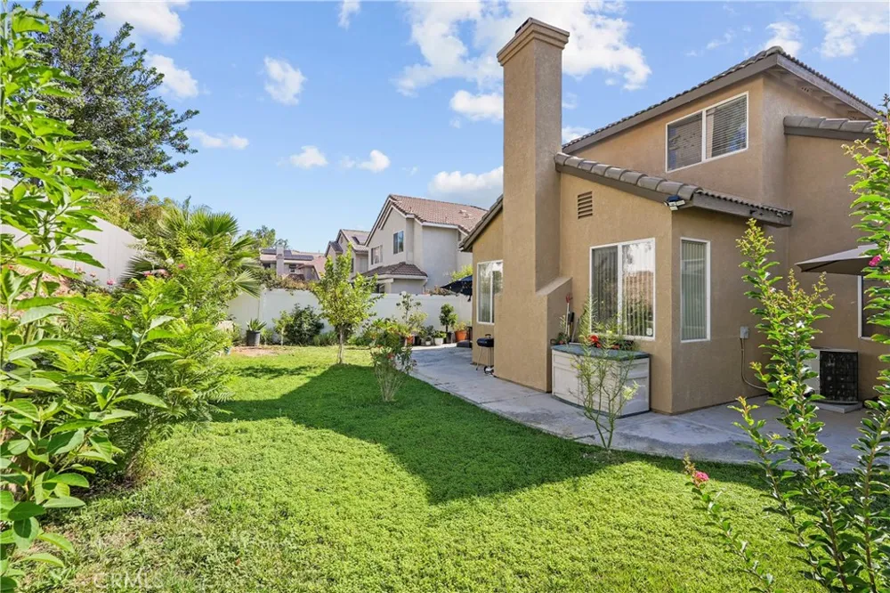 39755 Naples Murrieta, CA 92563