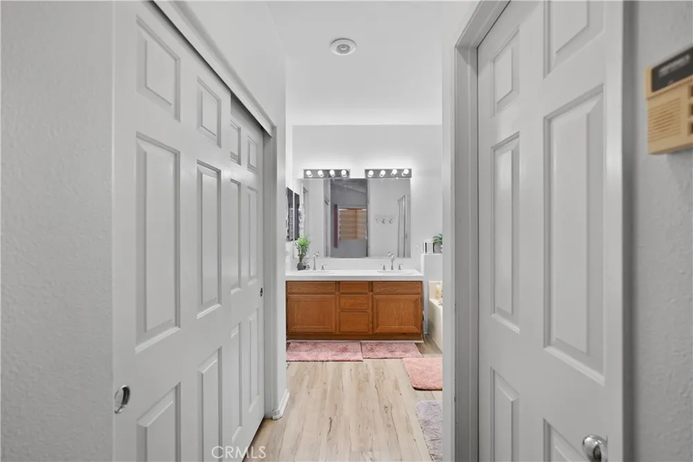 39755 Naples Murrieta, CA 92563