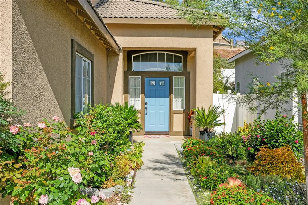 39755 Naples Murrieta, CA 92563