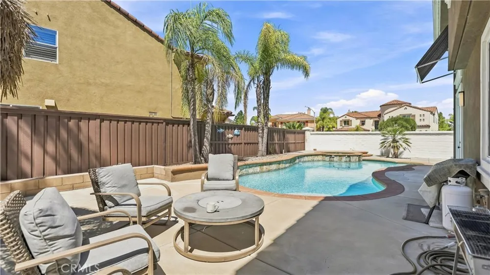 45059 Tiburcio Temecula, CA 92592