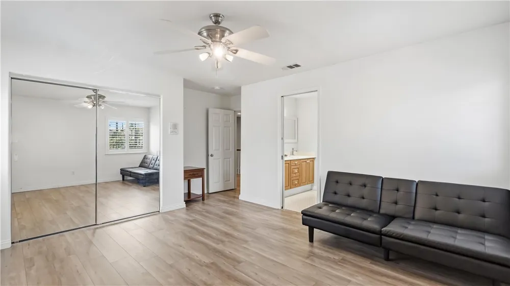 45059 Tiburcio Temecula, CA 92592