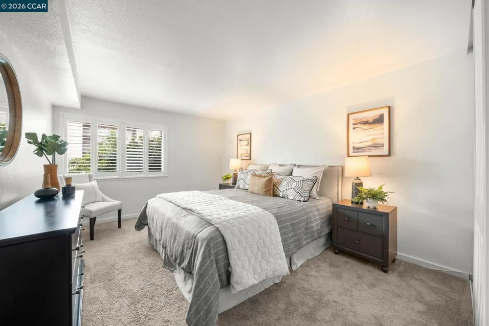 1318 B St #105 Hayward, CA 94541