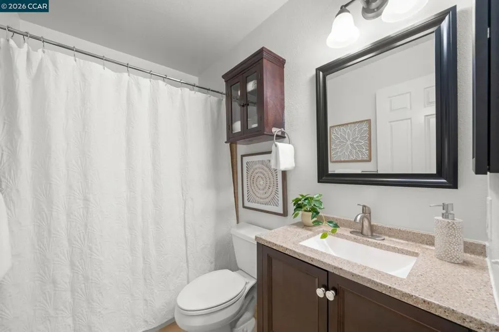 1318 B St #105 Hayward, CA 94541