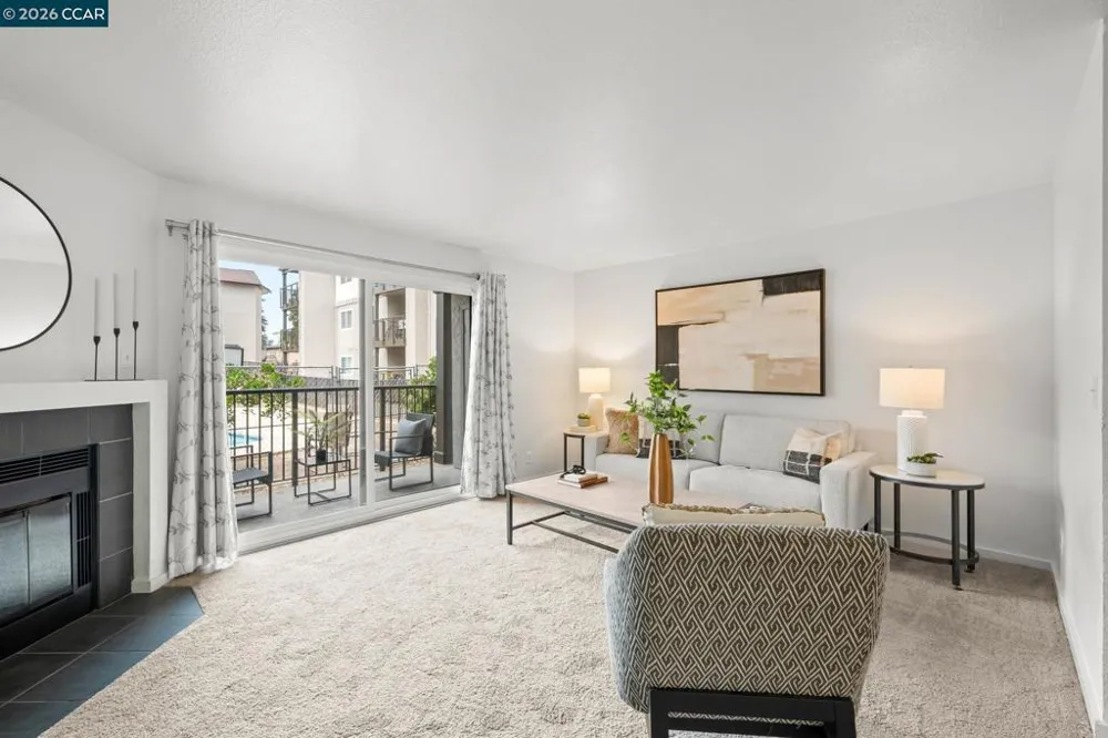 1318 B St #105 Hayward, CA 94541